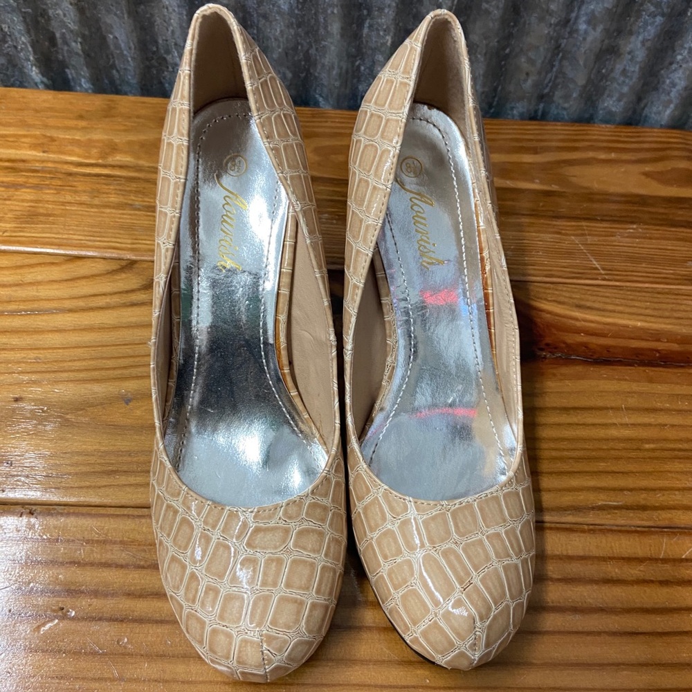 Flourish Heels